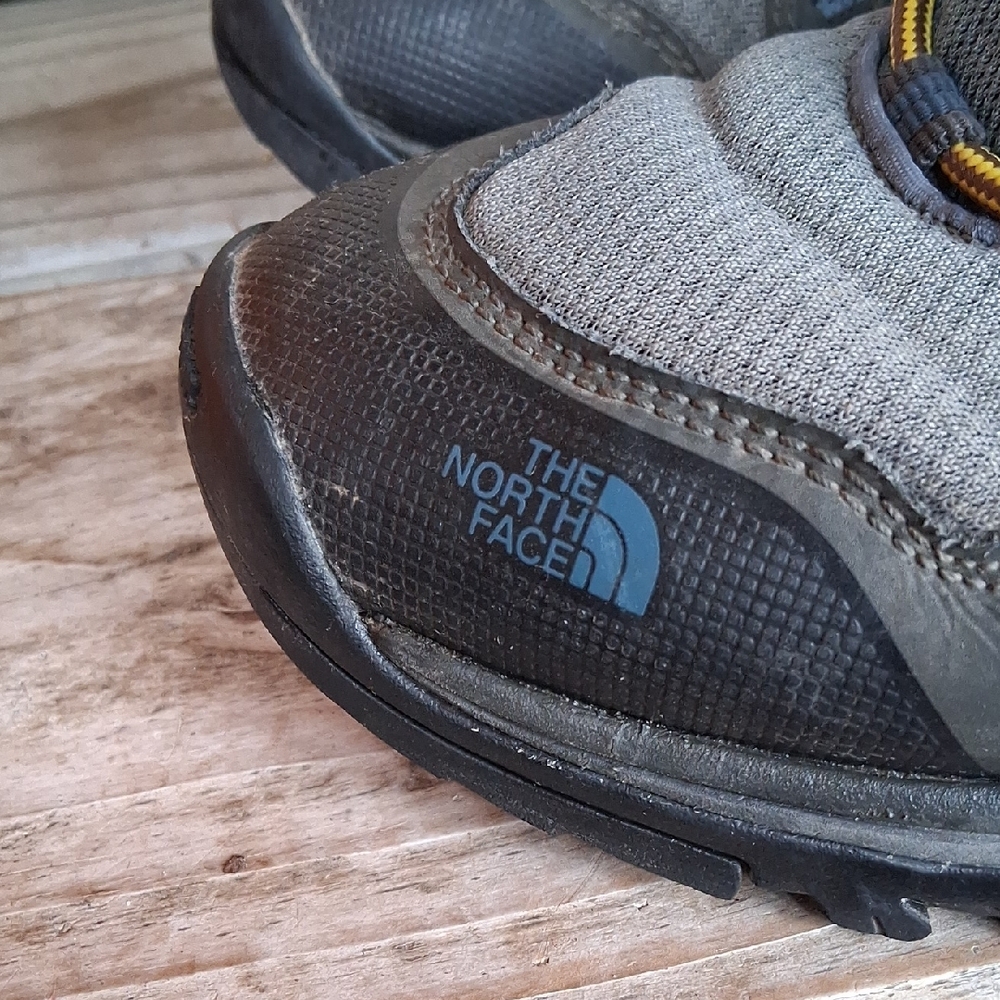 The North Face Men's Gray and Yellow Athletic Shoes - Picture 5 of 14